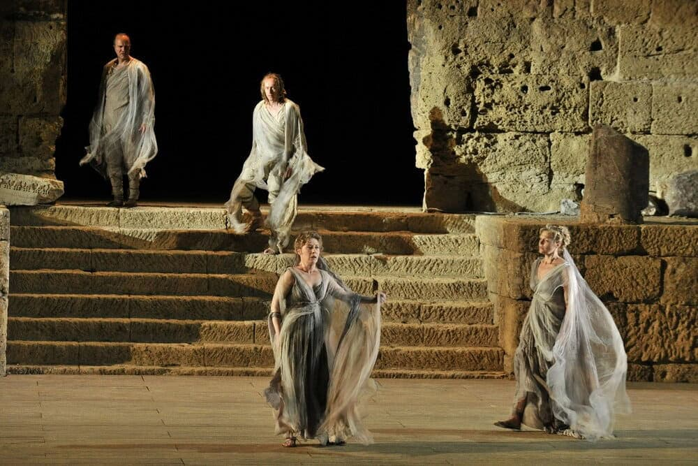 Le Théâtre Grec Antique, Innovant et Inspirant